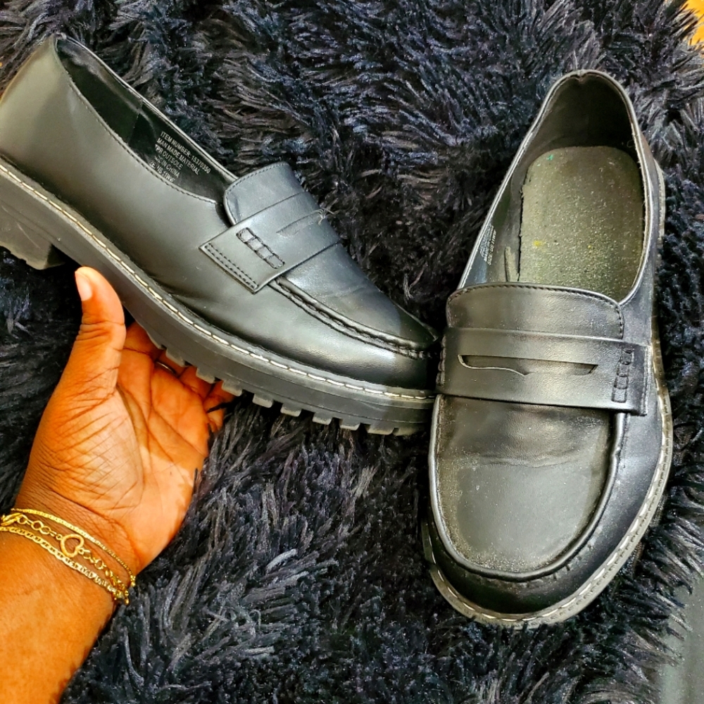 Women's loafers